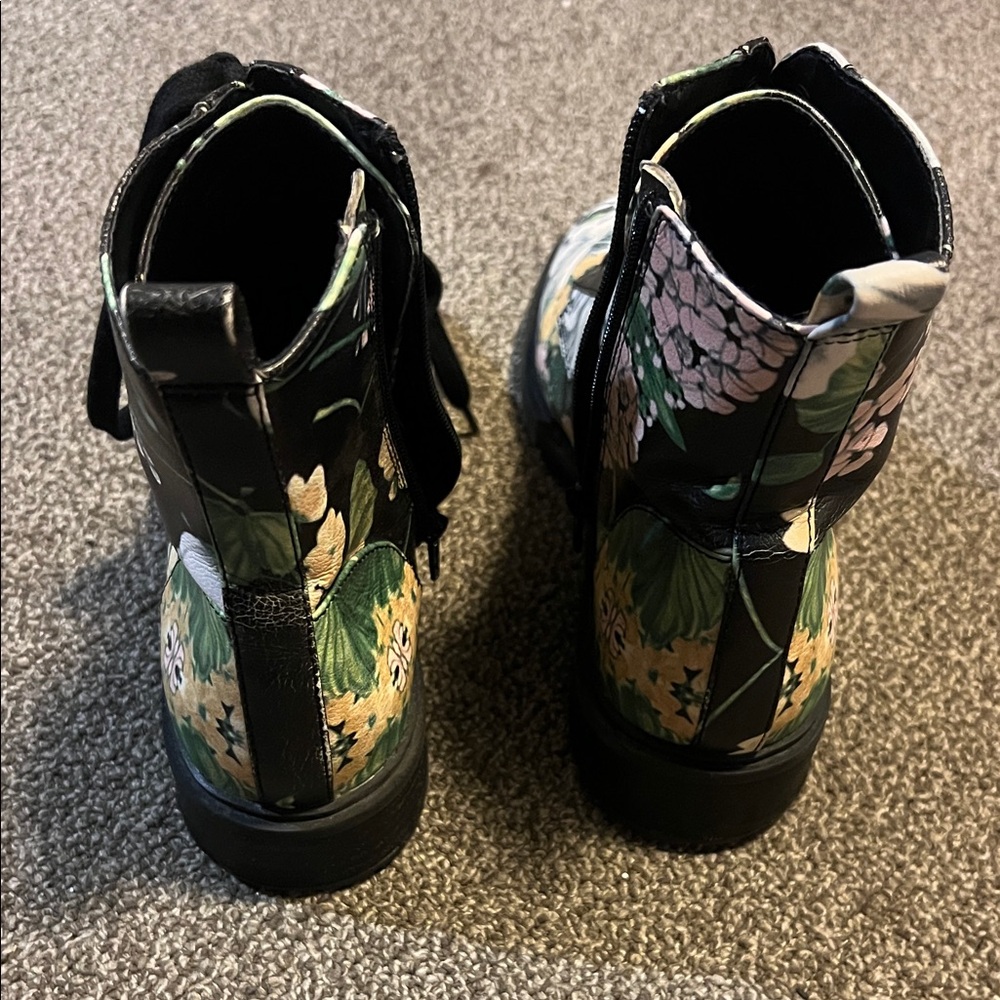 Steve Madden Multicolor Floral Ankle Boots - Picture 4 of 4